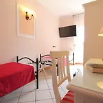 To Guest house
