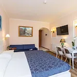 To 4* Roma