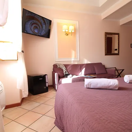 To Guest house